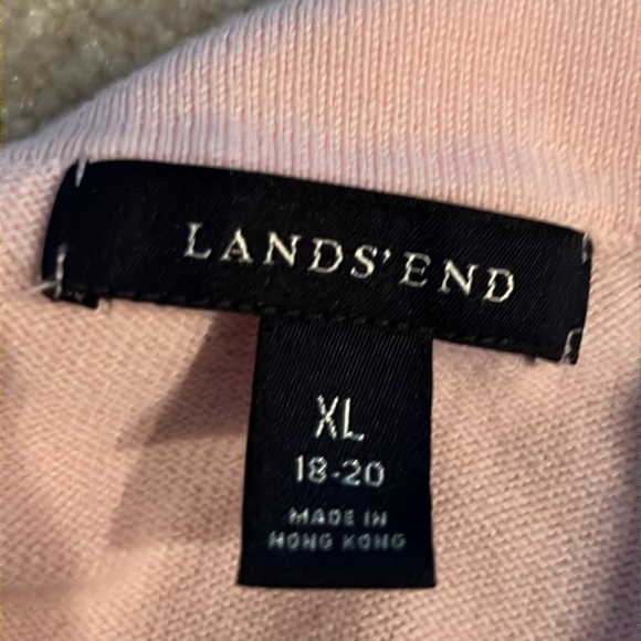 2 Lands End V Neck Sweaters - Freshly Laundered - Picture 14 of 14